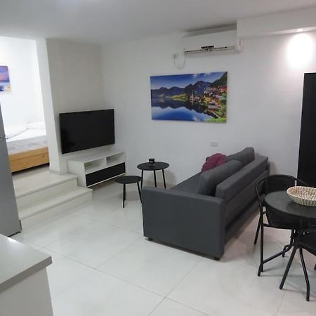 המקום ברותם Nahariya Extérieur photo